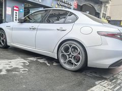 -倍耐力轮胎专卖店(碧云路店)