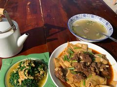 沙葱炒蛋-沙洲胡杨焖饼