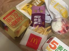 -麦当劳(中唱大厦店)
