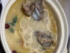 -小骨煲金华砂锅(转塘金街美地店)