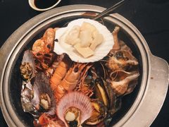 石锅原汁海鲜汇-鲁采LU STYLE(新天地店)