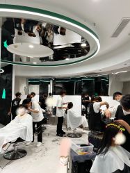 -DIAN DIAN SALON点点