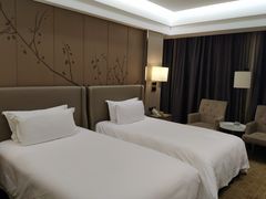 -上海中航虹桥机场泊悦酒店