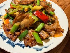 正五花回锅肉-懒人业余餐厅(琨御府店)