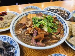 -门框胡同百年卤煮(新街口店)