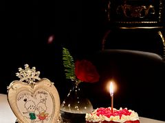 -弦月窗LUNETTE BY AMANDA(复兴路店)