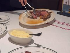 -Wolfgang’s Steakhouse 沃夫冈牛排馆(上海白玉兰广场店)