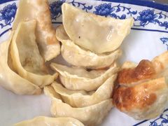 -长人馄饨铺(解放街店)