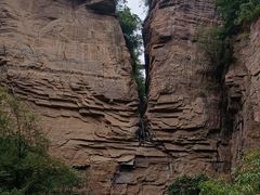 -龙潭大峡谷