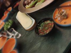 -麻田会 ·鲜活现烹·牛蛙火锅(珠江新城维家思广场店)