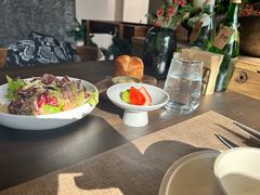 -九月里.自由花园餐厅