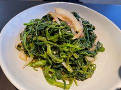 -大头虾越式风味餐厅(光明广场店)