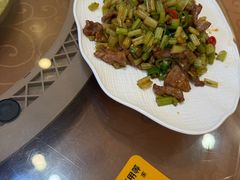 小炒黄牛肉-罗阳人家私房菜(罗阳路店)