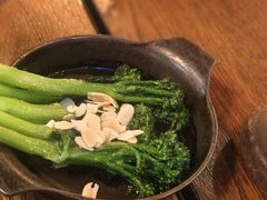 -BOURBON 玻本美式餐厅酒吧(虹桥新天地店)