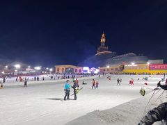 -采薇庄园四季滑雪场