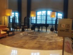 -天津京基皇冠假日酒店