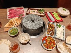 -蘑界·野生菌火锅(深业上城店)