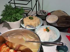 -左庭右院鲜牛肉火锅(环球港店)
