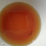 做好了蒸凉皮，都弄好了切点黄瓜丝、面筋，把凉皮拌起来