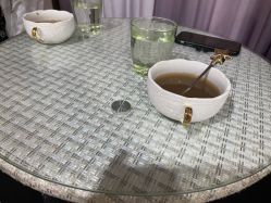 -同芙舍予专业健康美容