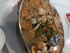 -明本湛江鸡•海鲜小厨(陈家祠店)