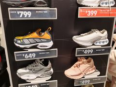 -NIKE上海青浦优选体验店