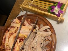 -尚尚仙·酸汤猪手·猪肚鸡火锅(华联万柳购物中心店)