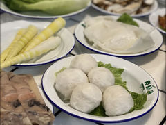 丸子-有拈头成都市井火锅(稠州西路店)