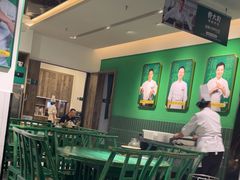 -费大厨辣椒炒肉(太平老街店)