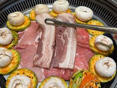 -梨花自助烤肉(西三旗万象汇黑金店)