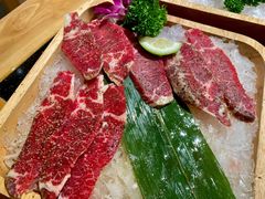 -韩烧牛中牛·甄选黑牛烤肉(黑金店)