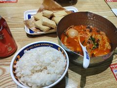 -魔都三兄弟酸辣粉·蘸卤炸串(虹桥万科店)