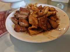 -老鼎万春卤菜(五代传承创始老店)