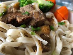金牌红烧牛肉面-康师傅私房牛肉面(北京南站店)