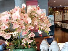 -八府香鸭·啫啫煲(华山路店)