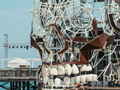 -北戴河碧螺塔海上酒吧公园