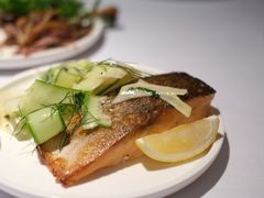 周末早午餐香煎新西兰三文鱼-壳里西餐厅Coquille Seafood Bistro(蒙自路店)