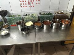 -文山荷鲜居(翠湖店)
