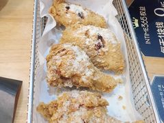 -肥肥虾庄·金牌油焖大虾(杨园滨江时代walk店)