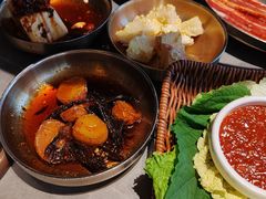 -草家酱蟹炭火烤肉店(珲春南路一店)