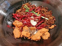-渝井巷重庆老火锅(沈阳吉祥店)