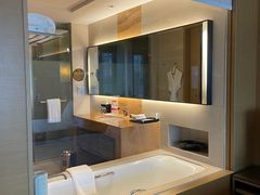 -青岛富力艾美酒店