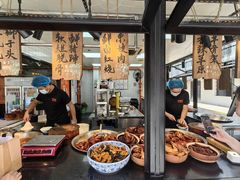 -张卤堂·砂锅卤肘子(南头店)