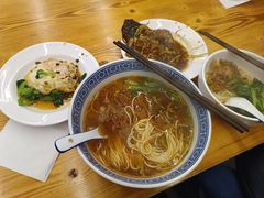 -沪西老弄堂面馆(定西路店)