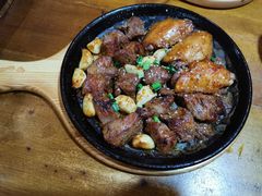 -老东镇啤酒屋海鲜加工·蒸汽海鲜·海鲜烧烤(台东店)