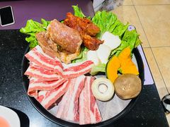 -木槿花韩式炭烤·熟成肉工坊(孙文东路店)