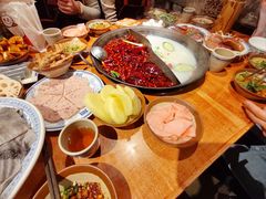 -周小明火锅(黑金冠社区店)