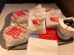 -麦当劳(新世纪环球中心店)