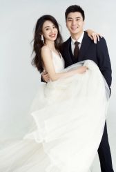 -易摄影婚纱摄影工作室