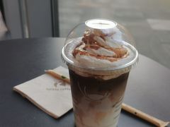 -瑞幸咖啡(杭州绿地中央店)